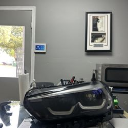 BMW X5/X6 G05/G06 ORIGINAL LEFT DRIVER LED HEADLIGHT HOUSING 2019-2023