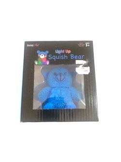 LIGHT UP SQUISH BEAR / NEW