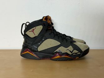 Nike Air Jordan 7 Retro ‘Black Olive’ Sneakers DN9782-001 Men’s Size 11.5