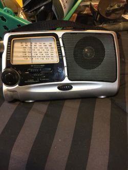 Don’t have power wind it up you got a radio tv and news and flash light and more