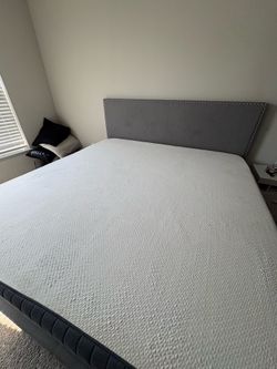 King Size bed (Casper brand)