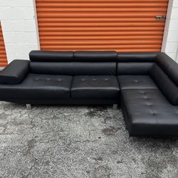 Sectional sofa