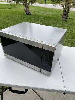 LG Microwave 
