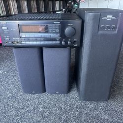 Stereo System ONKYO  receiver, Yamaha sub, Klipsch bookshelf speakers. $100 OBO