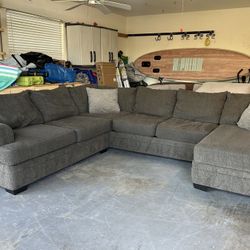 Sectional Couch Sofa - Delivery!