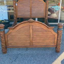 Queen Paul Bunyan Bed