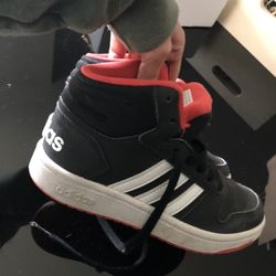 Kids Adidas 