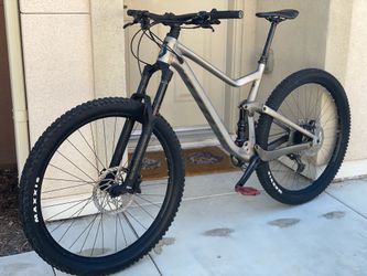 2021 Scott Genius 950 Enduro 29 (Large) Mountain Bike