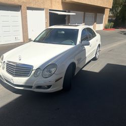 Mercedes E(contact info removed)