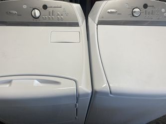 Whirlpool Cabrio washer dryer