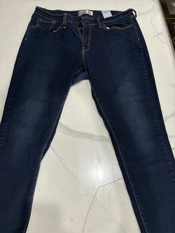Curvy skinny jeans