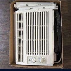 General Electric Small Room AC