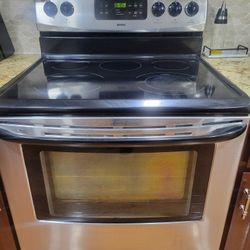 Kenmore Electric Stove (5 Burners)