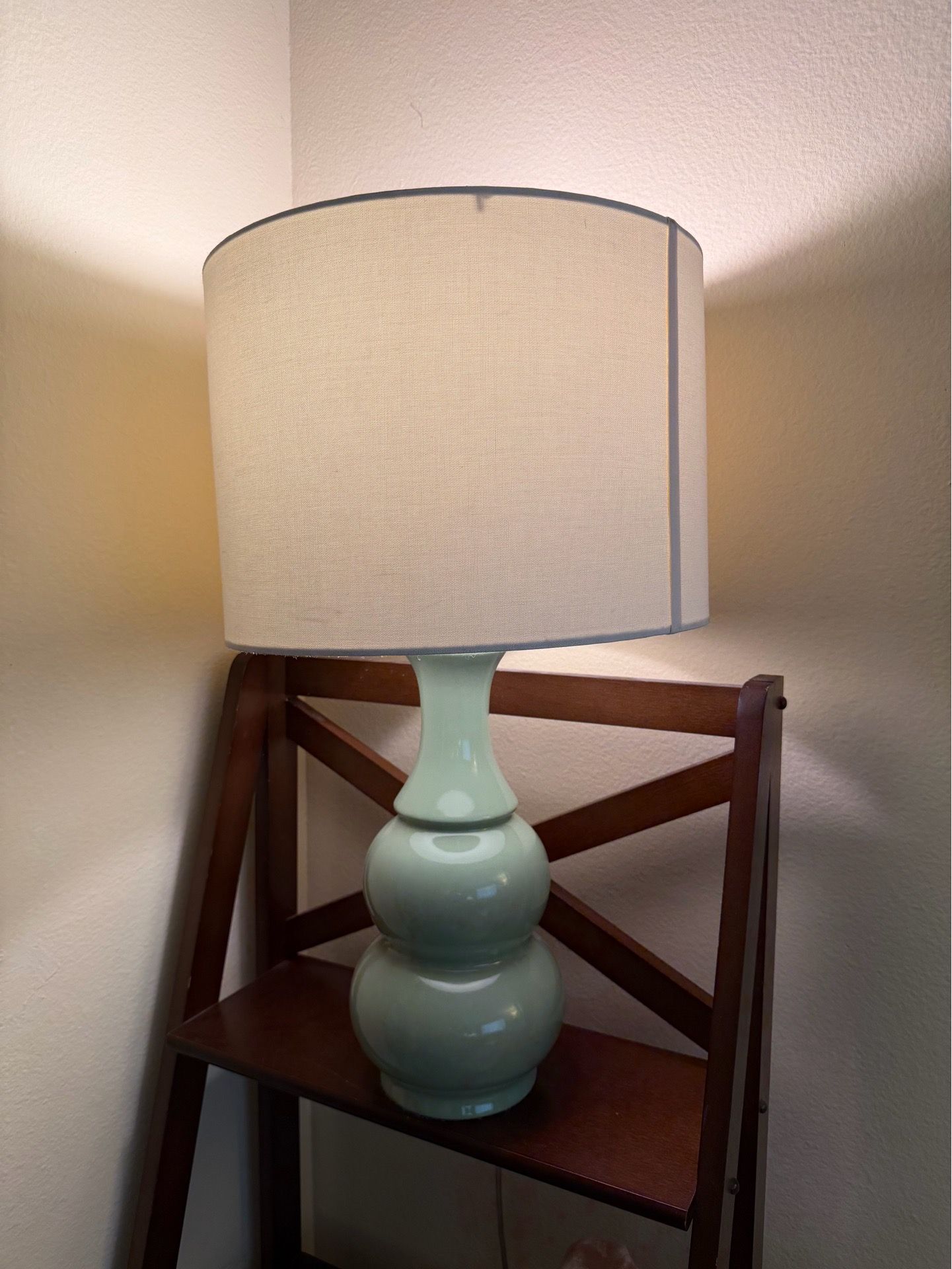 Jade Green ceramic Lamp