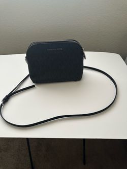 Micheal kors handbag authentic