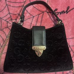 Black Velour Guess Crossbody With Gold Chain