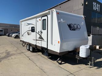 RARE Rockwood 23IKSS – Unique Floor Plan, Slide-Out, Ready to Camp