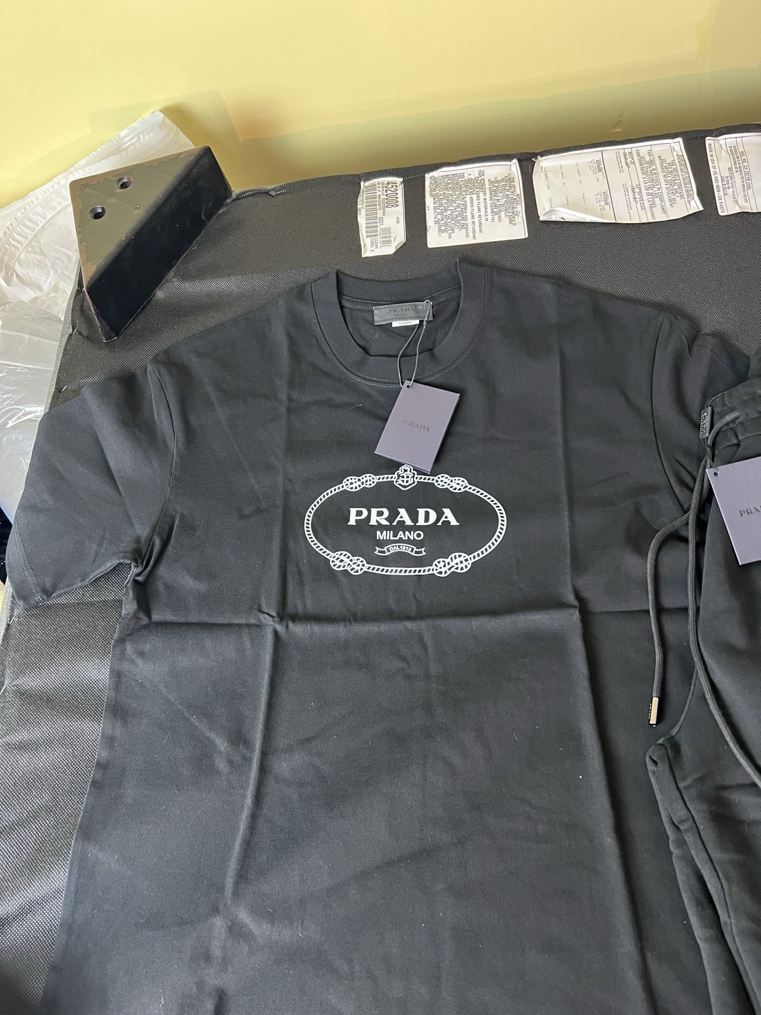 Prada T Shirt