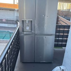 LG Refrigerator 