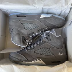 Wolf Grey 5s