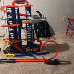 Ultimate Garage Race Car Track 