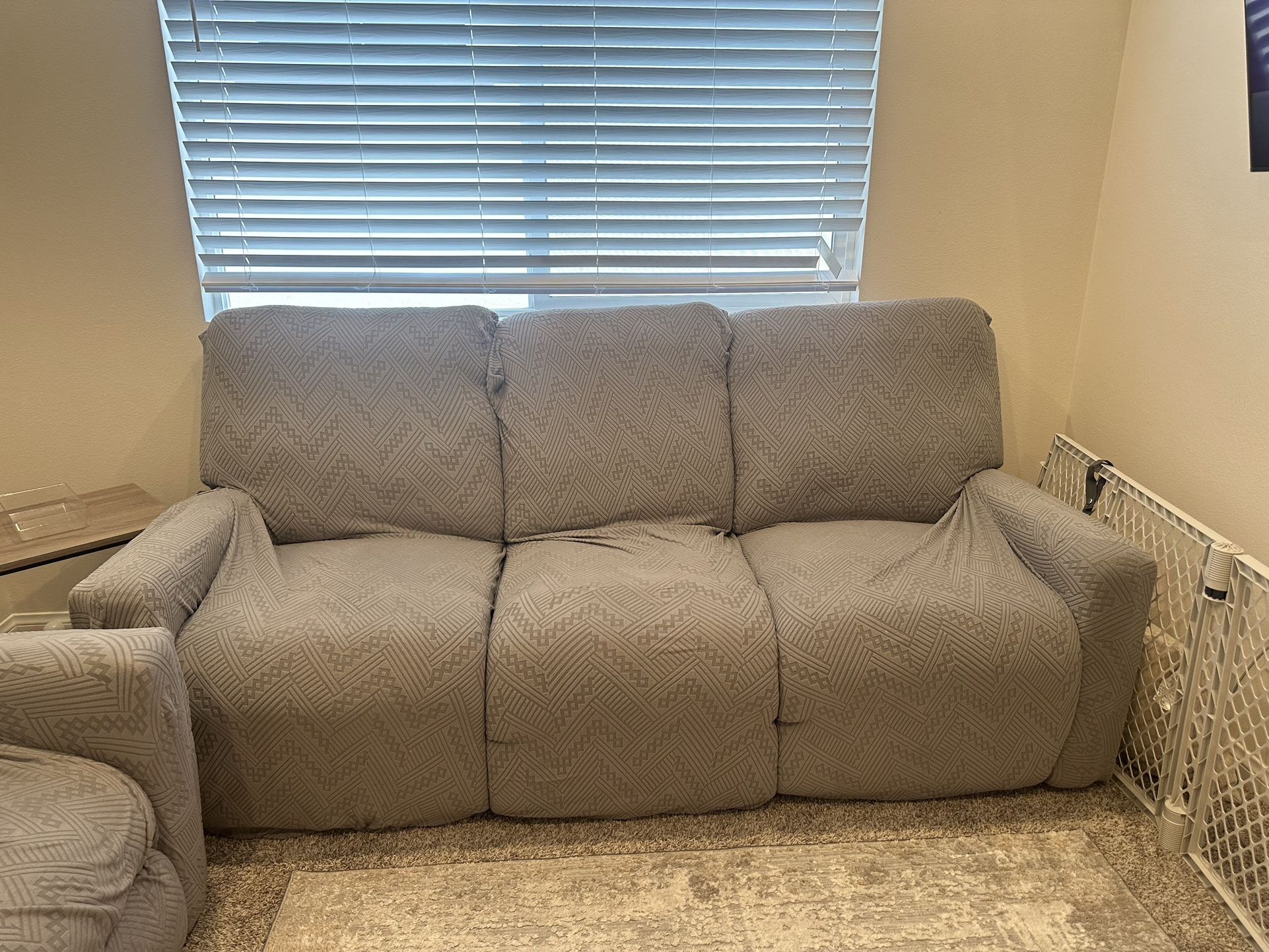 Living space recliners