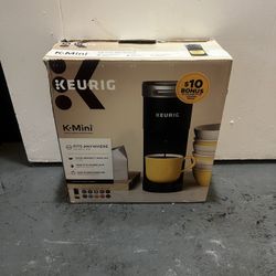 Keuring K- Mini Single Serve Coffe Maker Black New 