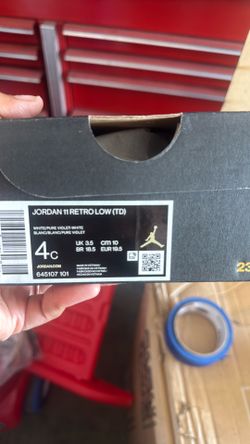 Jordan11 retro low