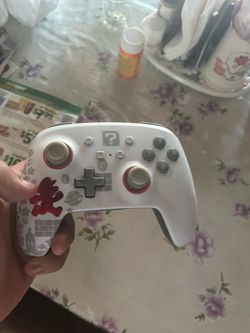 Nintendo Switch Pro Controller