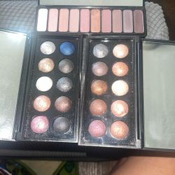 eyeshadow and brushes and highlighter 
