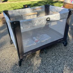 Graco - Pack-N-Play