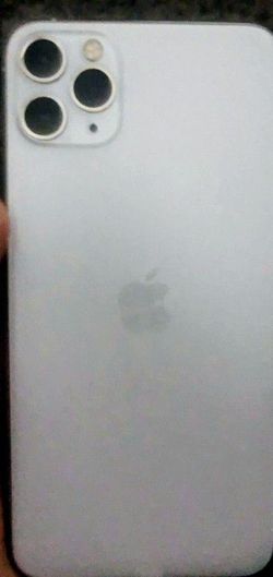 Brand new Apple iPhone 11 Pro Max Silver unlocked and open box