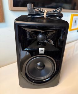 JBL Professional Studio Monitor Speaker (single speaker)
