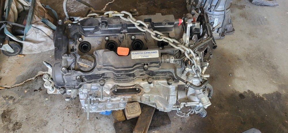 Honda Engine K20C2 In Verry Good Condition Low Mileage Have Everything To Go With In No Tranny Or Engine Harness 