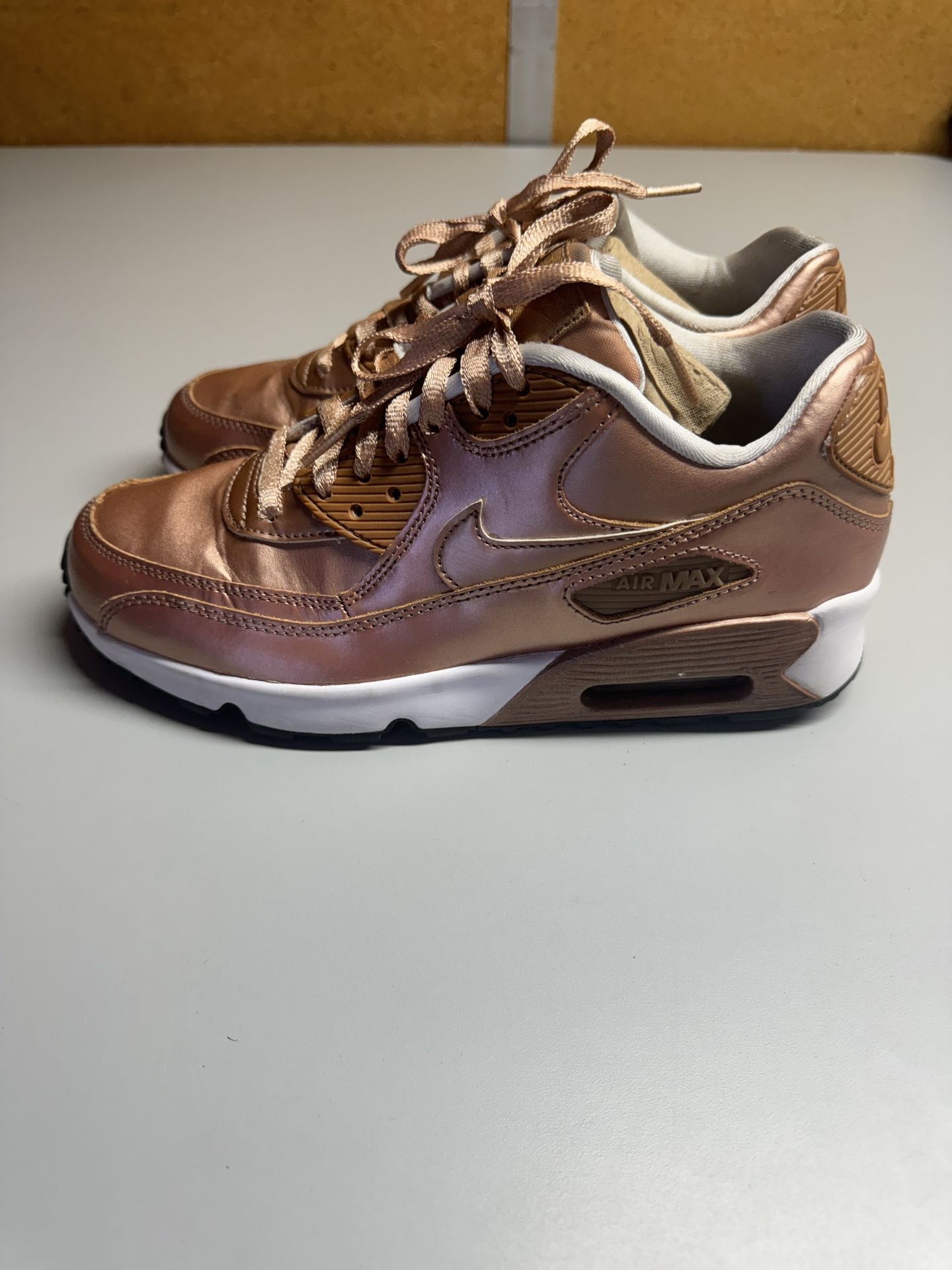 Nike Air Max 90 SE Metallic Shoes Rose Gold