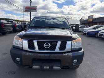 2015 Nissan Titan