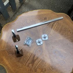 MOEN Voss 24 in. Towel Bar in Chrome