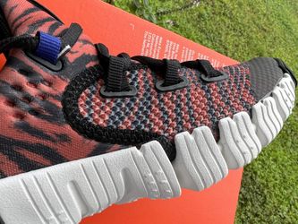 W NIKE FREE METCON 4, Size 6, EUR 38.5