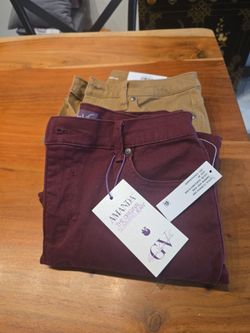 NEW Jeans
