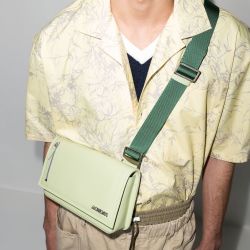 Le Messageru light green Jacquemus bag