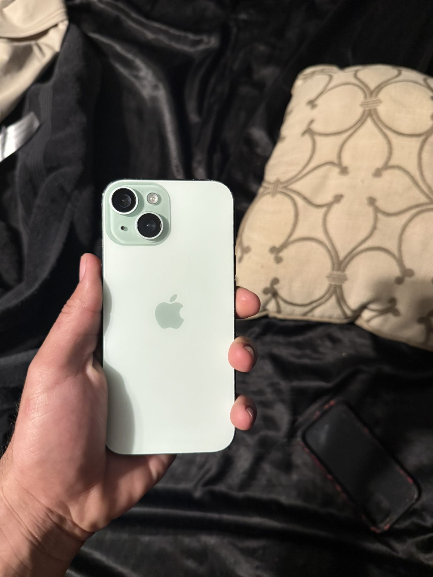 iPhone 15
