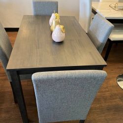 5pc Dining Room Table Set 