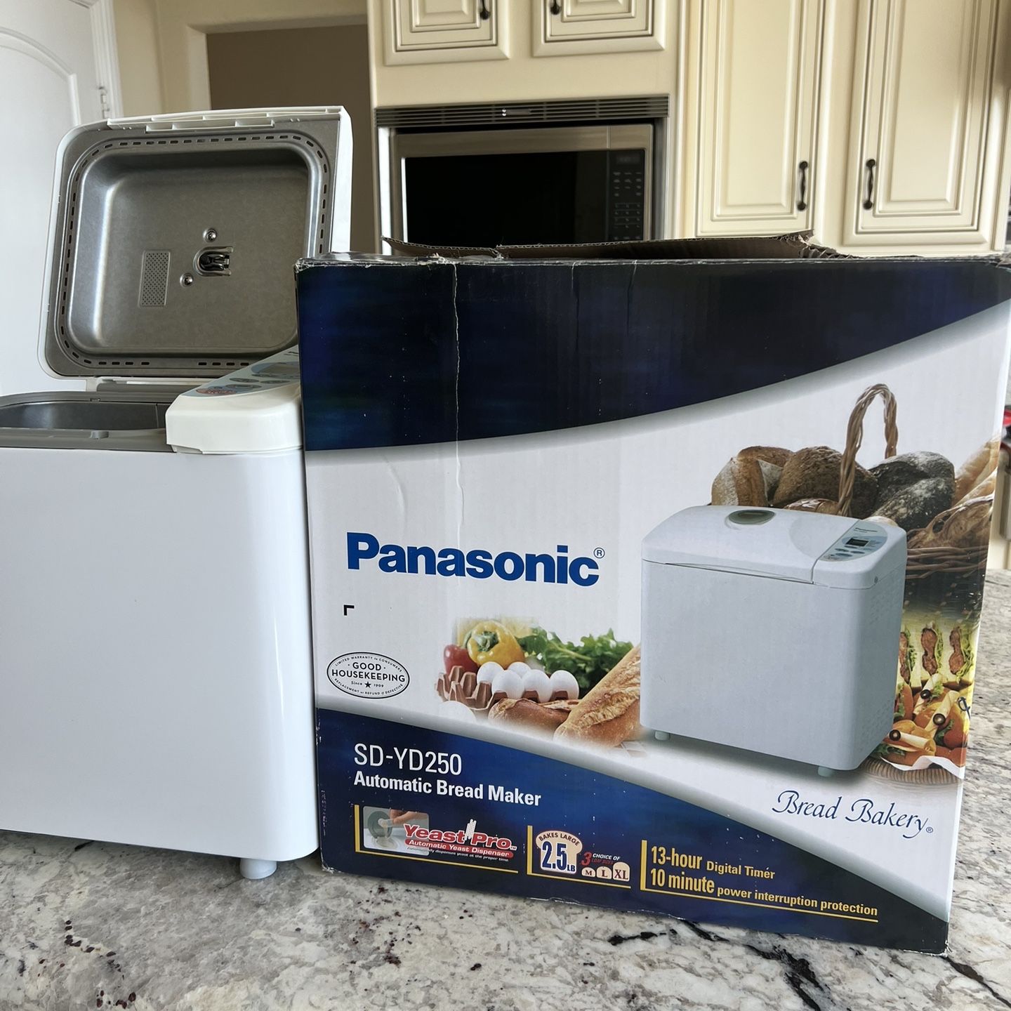 Panasonic Sdyd250 Automatic Bread Maker With Yeast Dispenser White