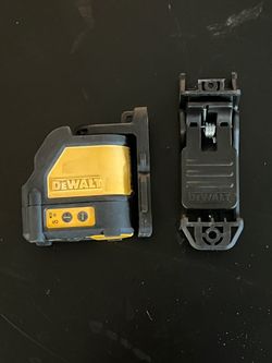 DeWALT Self Levelling Cross Line Laser Level