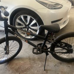 SE BMX Bike 