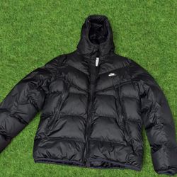 Black Nike Puffer Coat Storm Fit Jacket Medium Size 