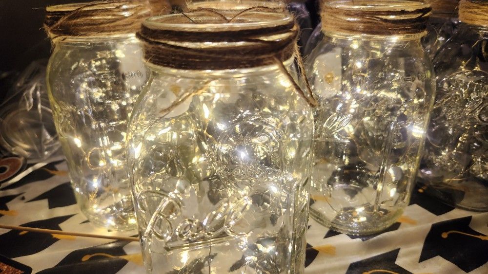 10 Mason Jars With Fairy Lights