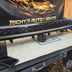 2024 2025 Hyundai Santa FE Front Grill Center LED Light Bar 92209-R6000 OEM