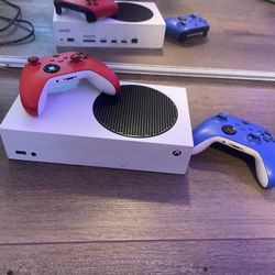 Xbox Series S perfect condition 