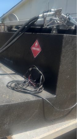 100 gallon Portable Diesel Fuel Transfer Tank with Pump